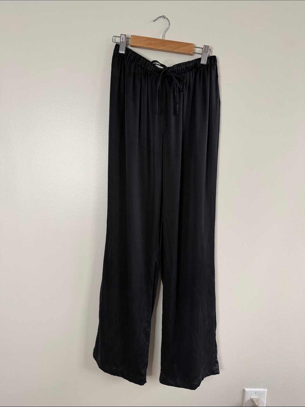 Quince 100% Silk Black Wide-Leg Drawstring Pants